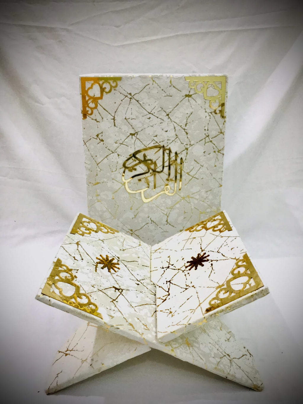 WHITE TURKISH TEXTURE QURAN BOX