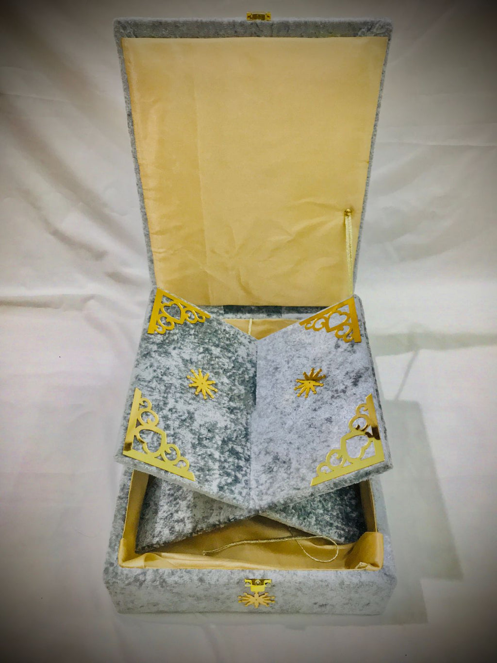 FAR TURKISH VELVET QURAN BOX